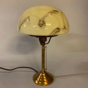 Jan-Best-tafellamp-klassieke-lamp-nostalgische-lamp-bureaulamp-aalsmeer